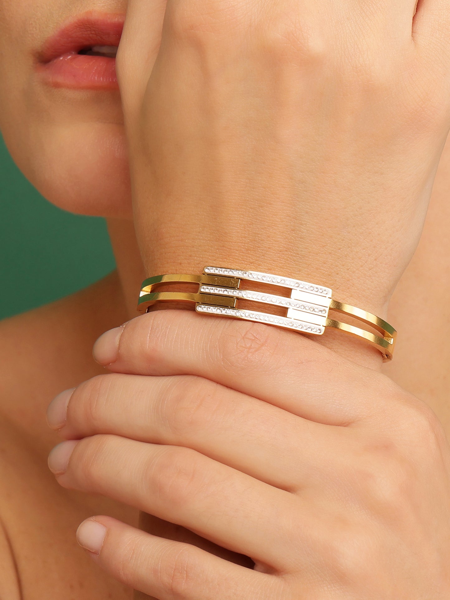 Golden Stride Bracelet