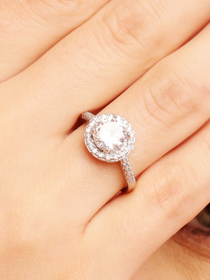 Halo Elegance Solitaire Ring